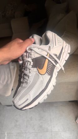 Nike Vomero 5