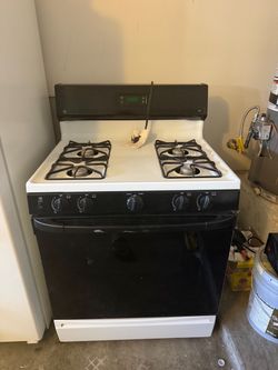 GE XL44 Gas Range/Stove – 4 Burners