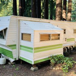50% Off Today Trailer With Pop out Tows Good Elvis Memorabilia Inside Full