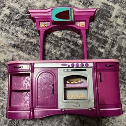 Barbie glam kitchen play set