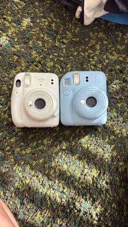 Instax