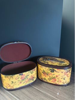 Jewelry Container