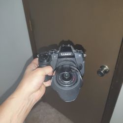 Panasonic G85 Camera