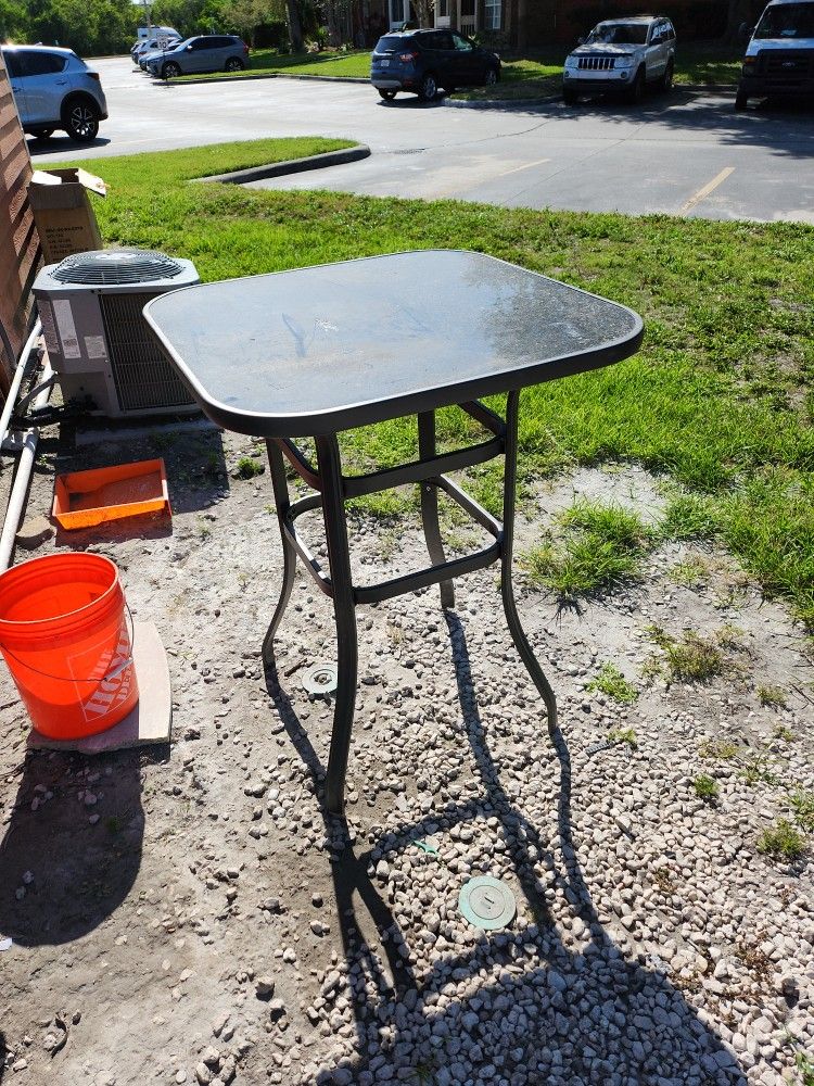 Tall Pub Style Table
