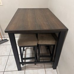Wood/metal Dinner Table 