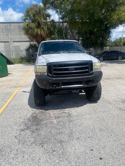 2004 lifted F250......