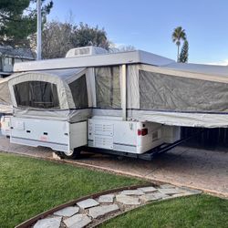 Camping Pop-up Trailer 