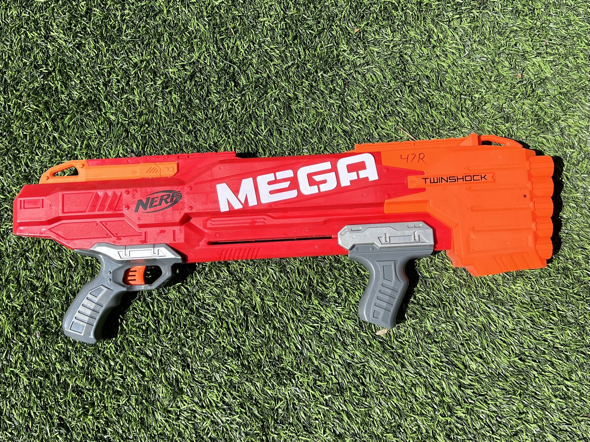 NERF MEGA TWINSHOCK 10 Barrel