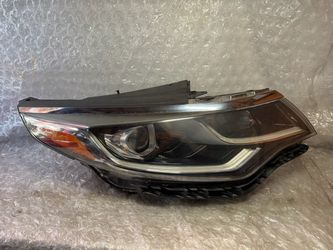 2019-2020 KIA OPTIMA RIGHT PASSENGER SIDE HEADLIGHT HALOGEN W/ LED OEM 92102-D5