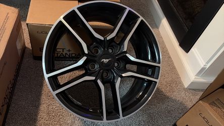 Mustang 18 inch wheels