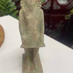Ancient Egyptian Statue