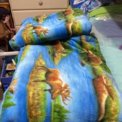 Fleece Fabric, Quilting, Blankets, Sewing