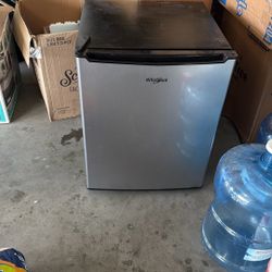 Mini Fridge Pick Up Only