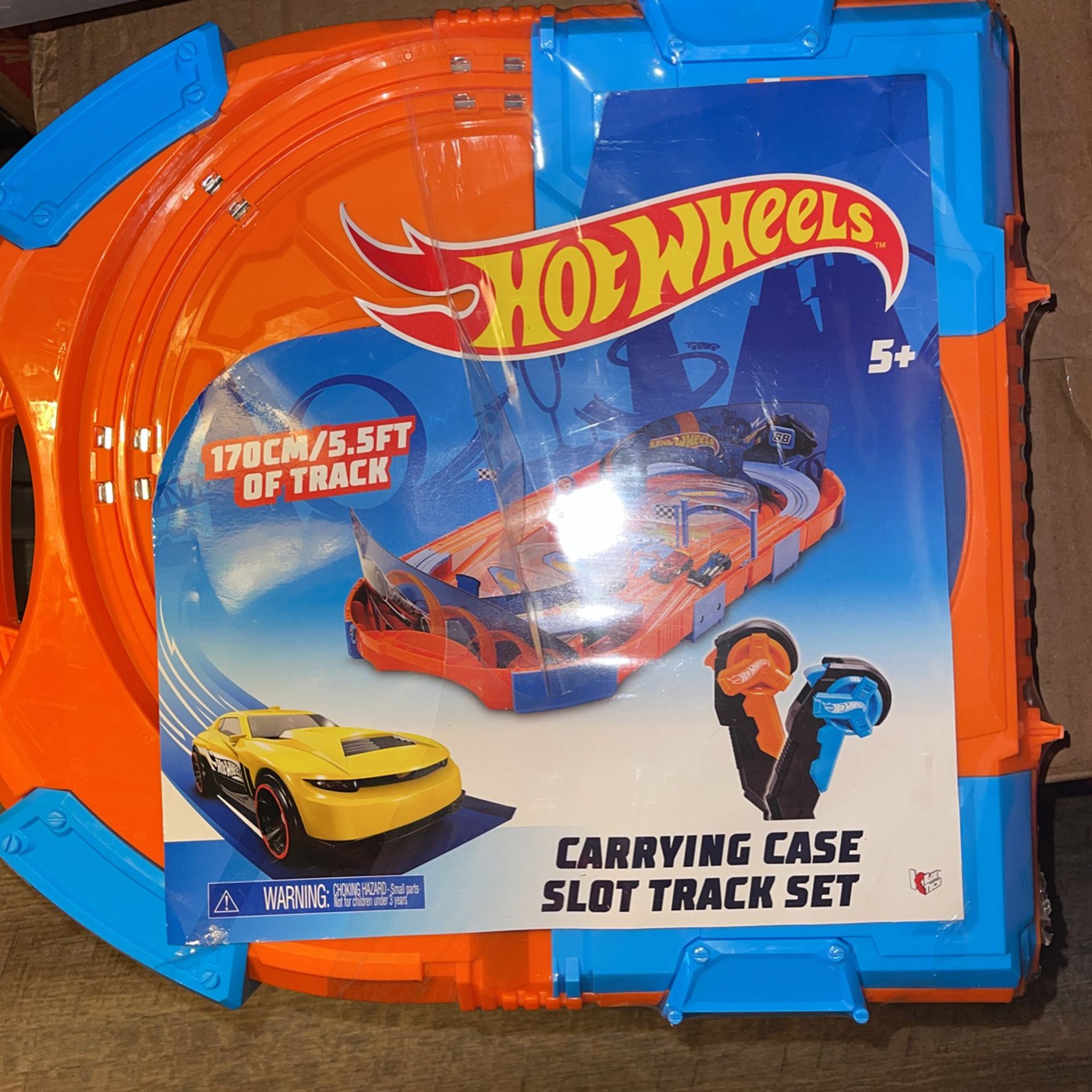 Hot Wheels Carrying Case Slot Car Electric Race Track for Sale in