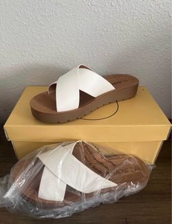 White Sandals 7.5