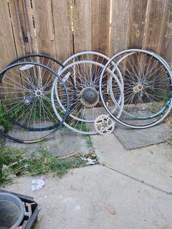 6 bike rims assorted