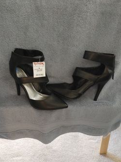 New Black Guess High Heels 7 1/2
