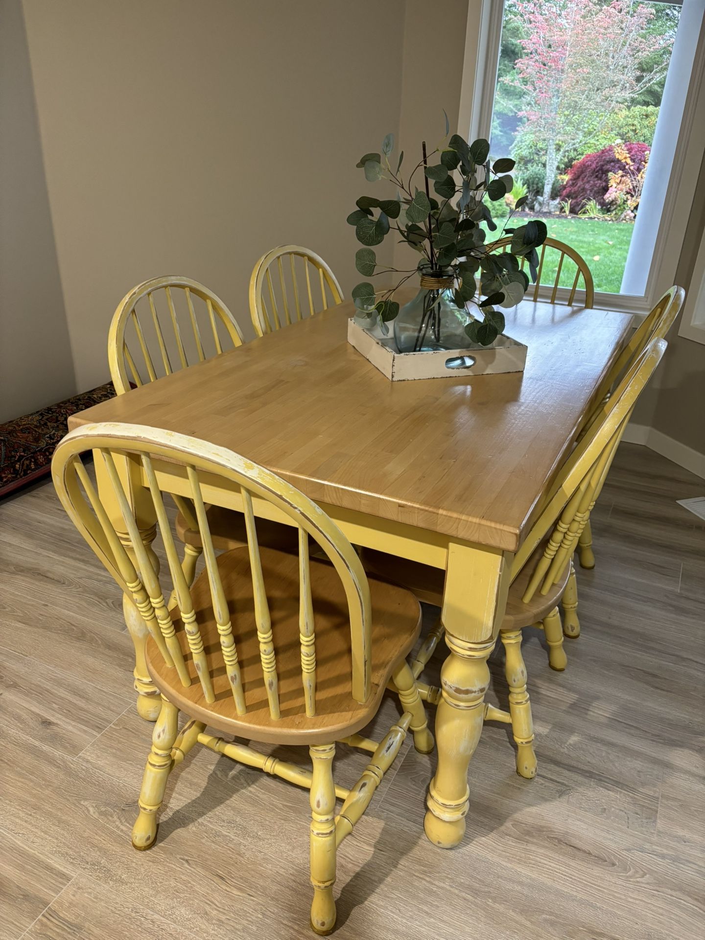 Solid Wood Farmhouse Dining Table With 6 Bowback Chairs