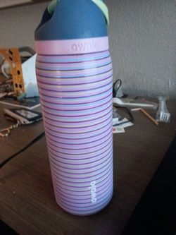 Owala FreeSip Water Bottle