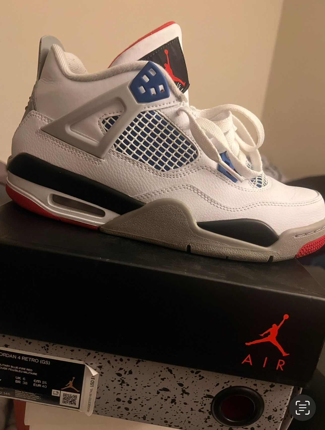 Jordan What The Fours Size 7