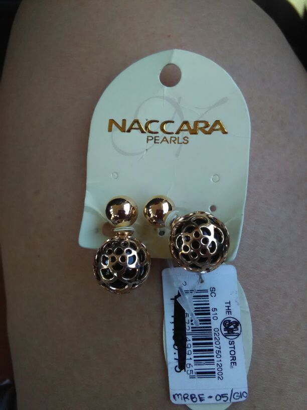 Naccara pearls