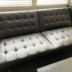 Black Futon