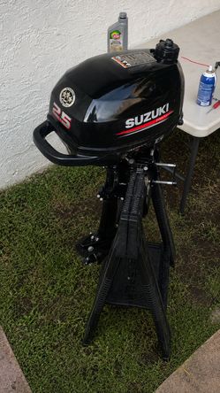 Suzuki DF2.5 2.5HP 4-Stroke Outboard Motor – Not Running