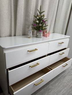 CÓMODA BLANCA DE 6 CAJONES DISPONIBLE🎄 