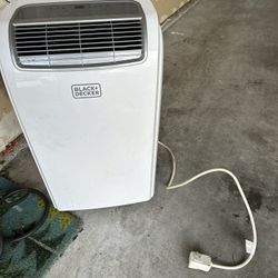 Black + Decker Air Conditioner 