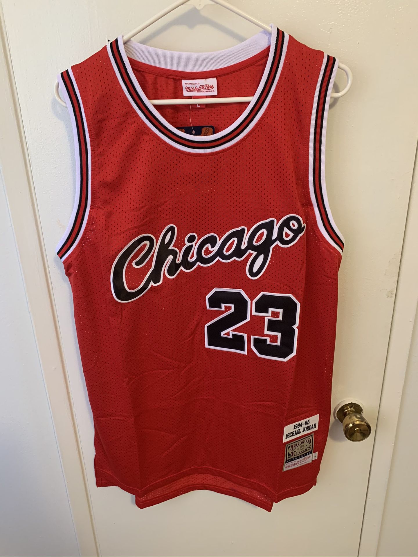 Michael Jordan #23 red rookie cursive Chicago bulls jersey
