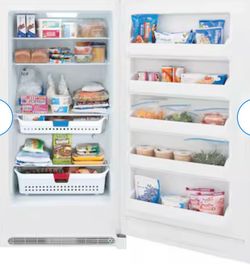 Frigidaire 16.6-cu ft Frost-free Upright Freezer ( White ) ENERGY STAR Certified Works Perfectly ( Door Seal Replacement Needed $375