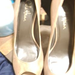 Cole Haan Peeptoe Tan Heels Size 7