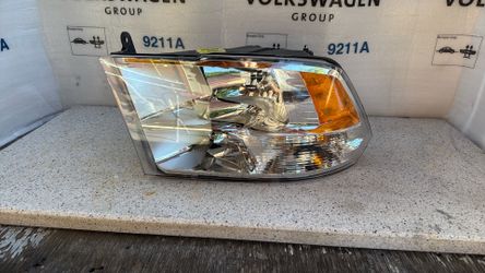 2013-2018 Dodge Ram Left Headlight