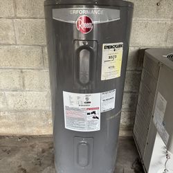 Rheem Water Heater (Used)