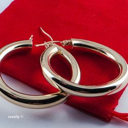 14K Yellow Gold Huge Tubular Hoop Earrings - Solid Gold!/ Aretes de Oro Grandes Diseño Tubular! 👌🎁Post Tags: Aretes de Oro