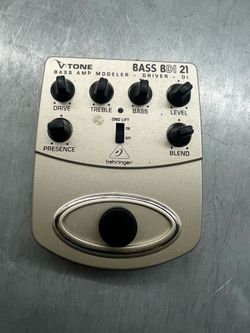 Behringer BDI21 V-Tone Bass Driver DI Pedal