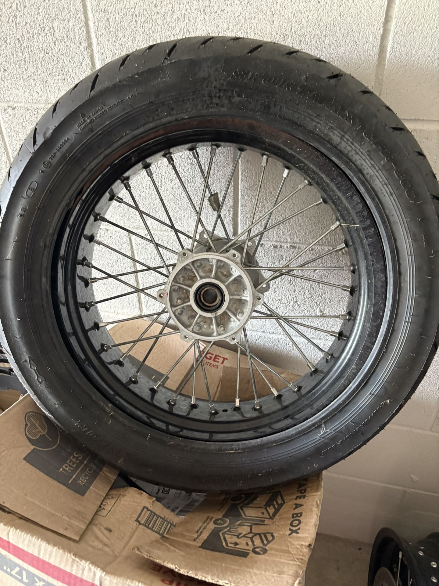 DRZ SUPER MOTOR Tires
