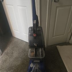 Like New Professional Vacuum Cleaner For Carpets Only 70$ Pickup 3489 Lansdowne Dr Or Delivery Separated 