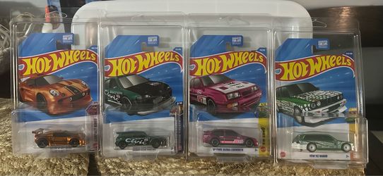 Hot Wheels Super Treasure Hunts New in Protectors