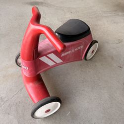 Radio Flyer Kids Ride On 