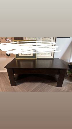 Lift-Top Coffee Table with Hidden Storage – 47” x 28”