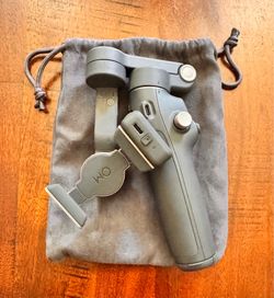 DJI Osmo Mobile 8 Gimbal