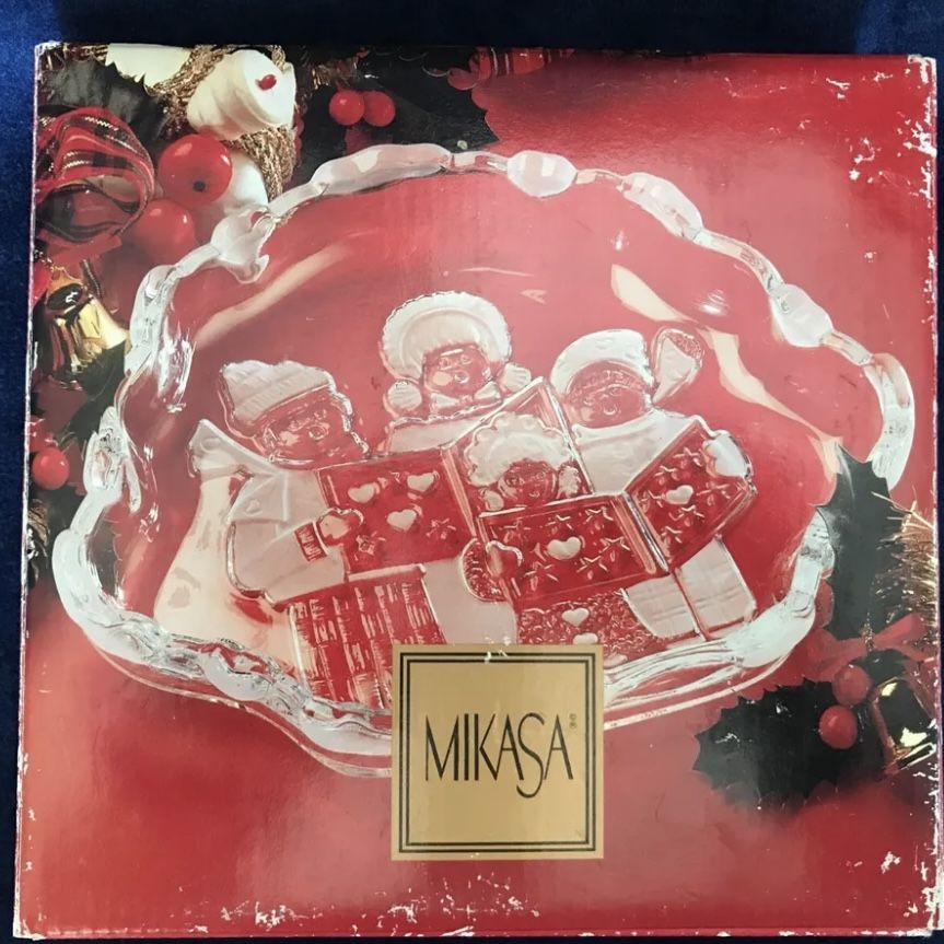 Mikasa Sweet Dish Carolers