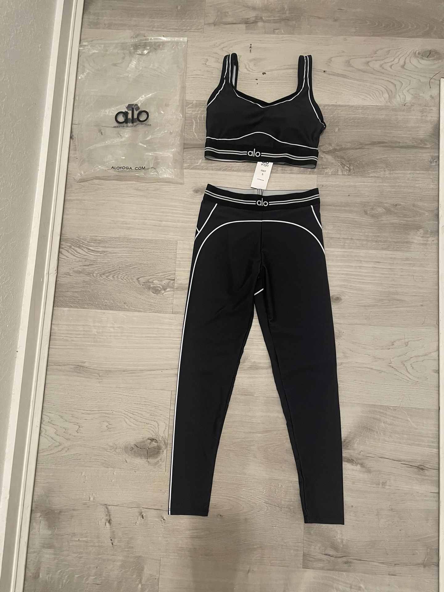 Alo Yoga Set Black S