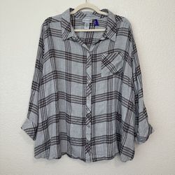Catherines Gray Plaid Button Down Women’s Shirt
