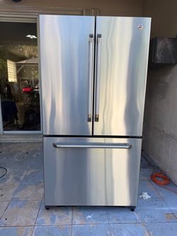 Refrigerator GE Café French Door 20.7 cu 3 months warranty delivery and installation available fully working