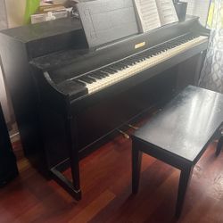 Black Piano