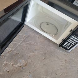 Hamilton Beach Microwave 