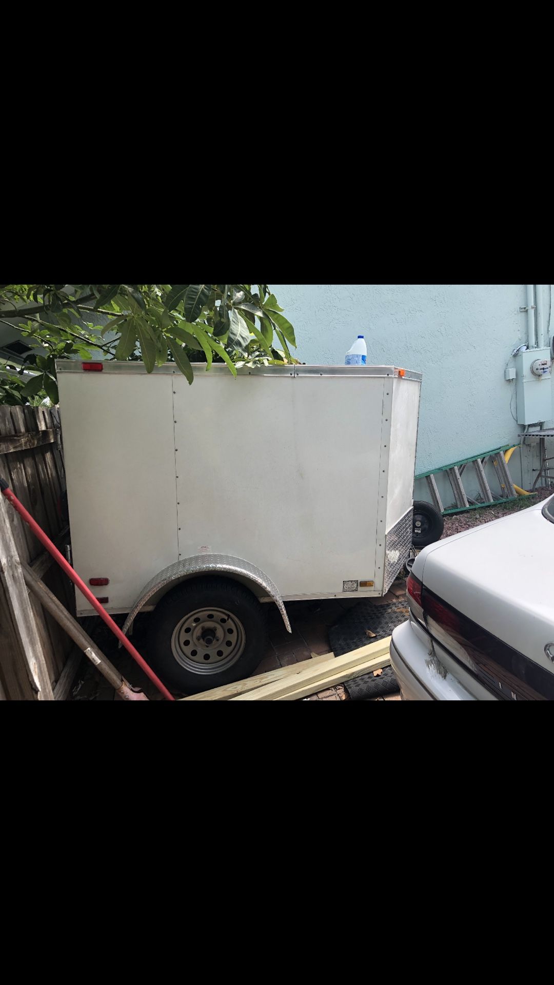 Enclosed Trailer 4x6 