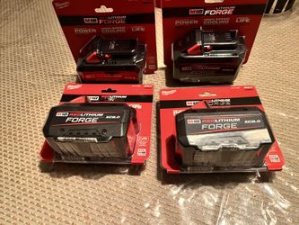Brand New Milwauke M18 8ah Batterias $550 for the 4 Sealed Package
